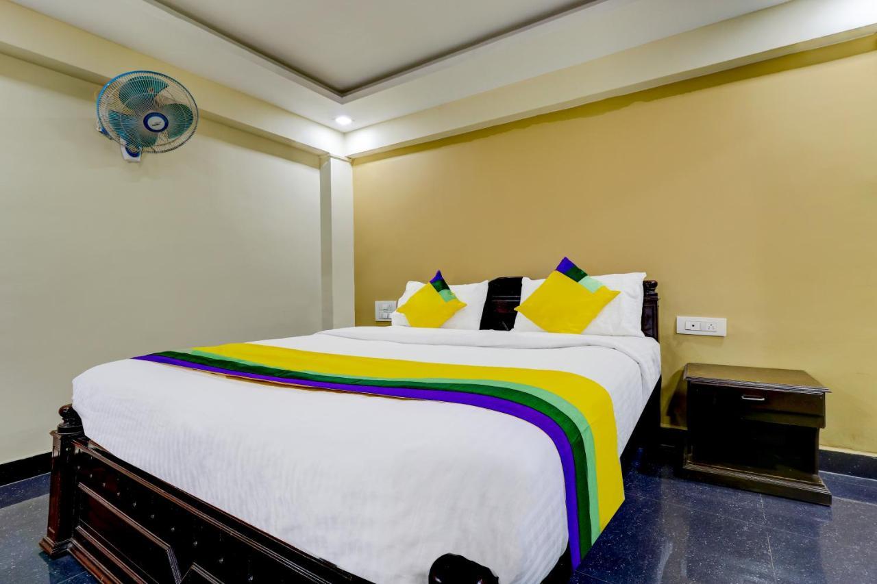 Itsy By Treebo - Hill View Hotel Madikeri Eksteriør billede